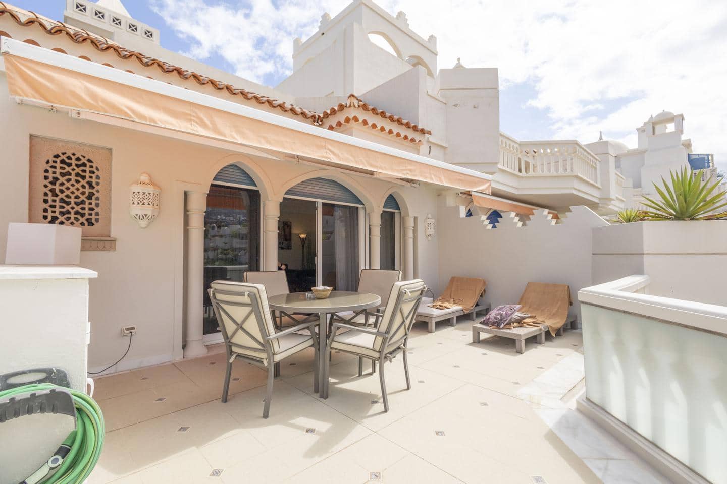 1 bedroom Flat for sale in Puerto de la Cruz with pool garage - € 329,900 (Ref: 8327063)