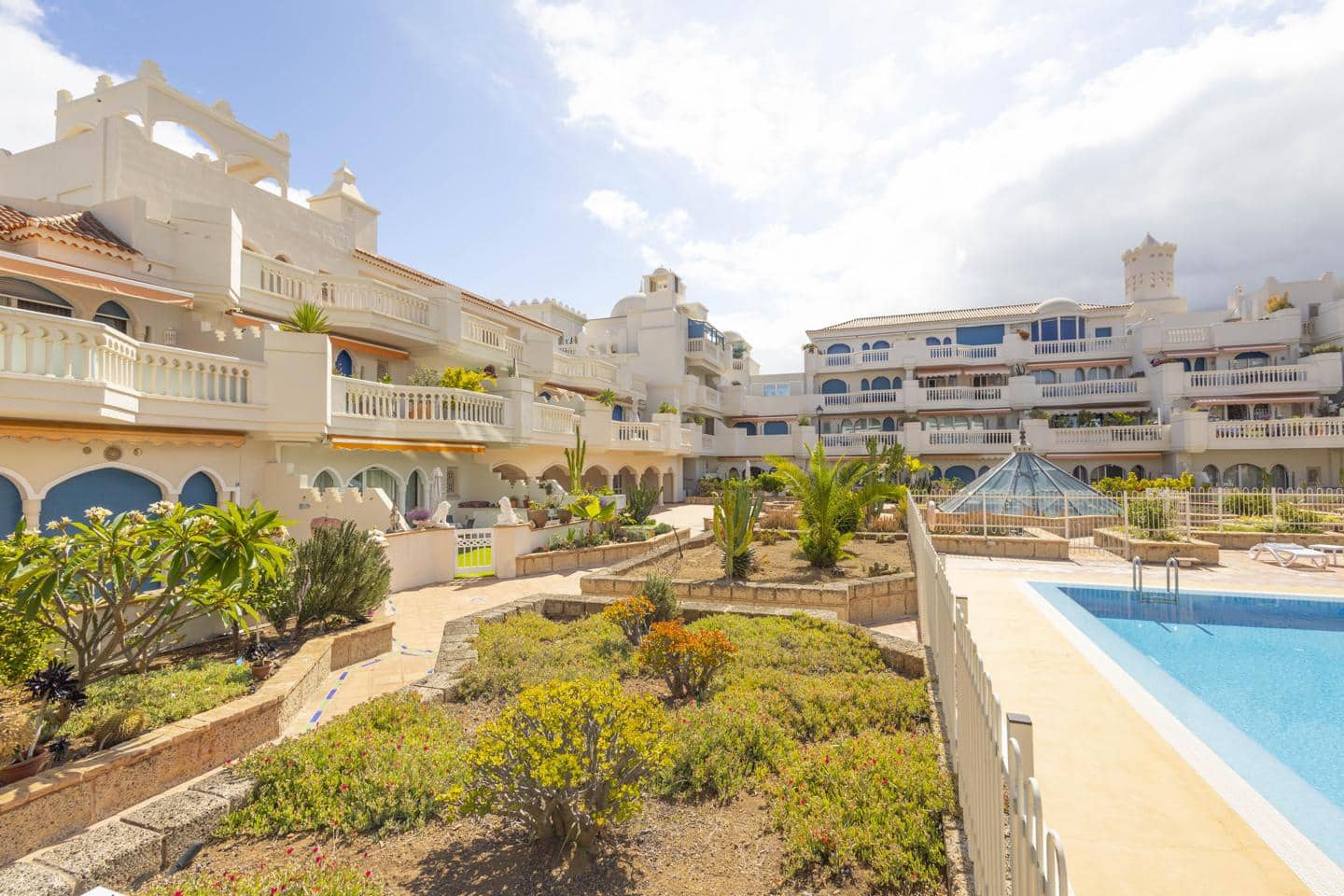 1 bedroom Flat for sale in Puerto de la Cruz with pool garage - € 329,900 (Ref: 8327063)