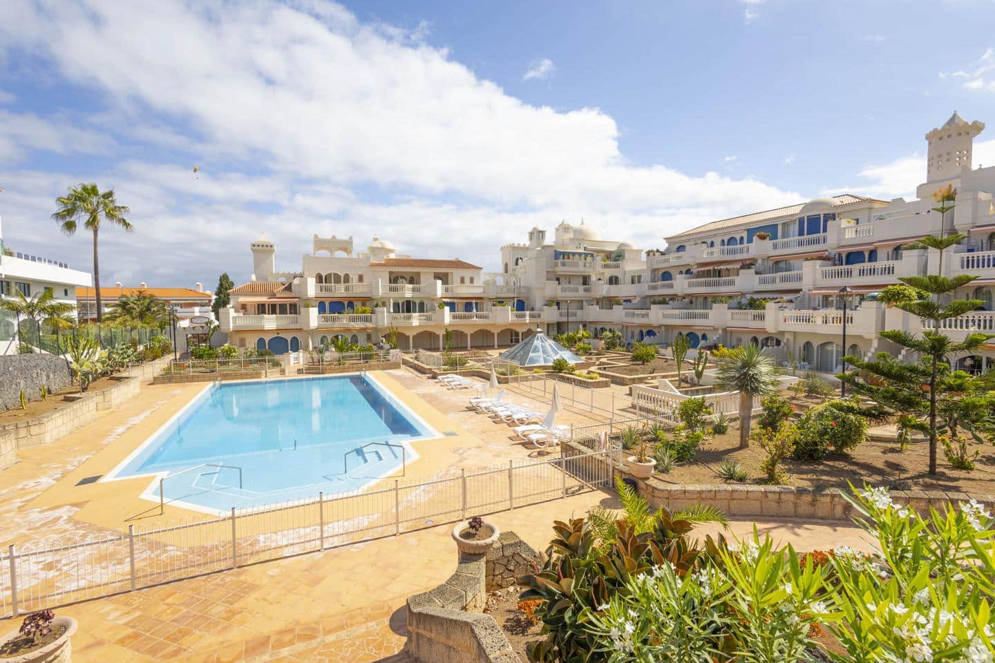1 bedroom Flat for sale in Puerto de la Cruz with pool garage - € 329,900 (Ref: 8327063)