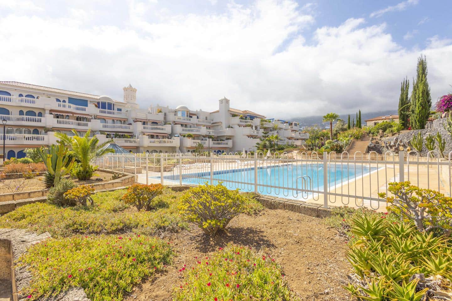 1 bedroom Flat for sale in Puerto de la Cruz with pool garage - € 329,900 (Ref: 8327063)