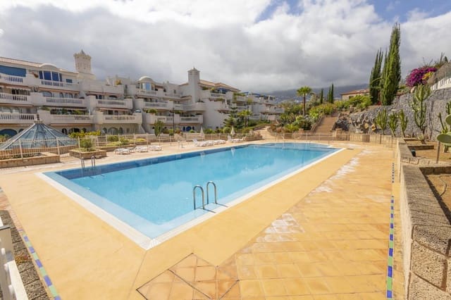 1 chambre Appartement à vendre à Puerto de la Cruz avec piscine garage - 329 900 € (Ref: 8327063)