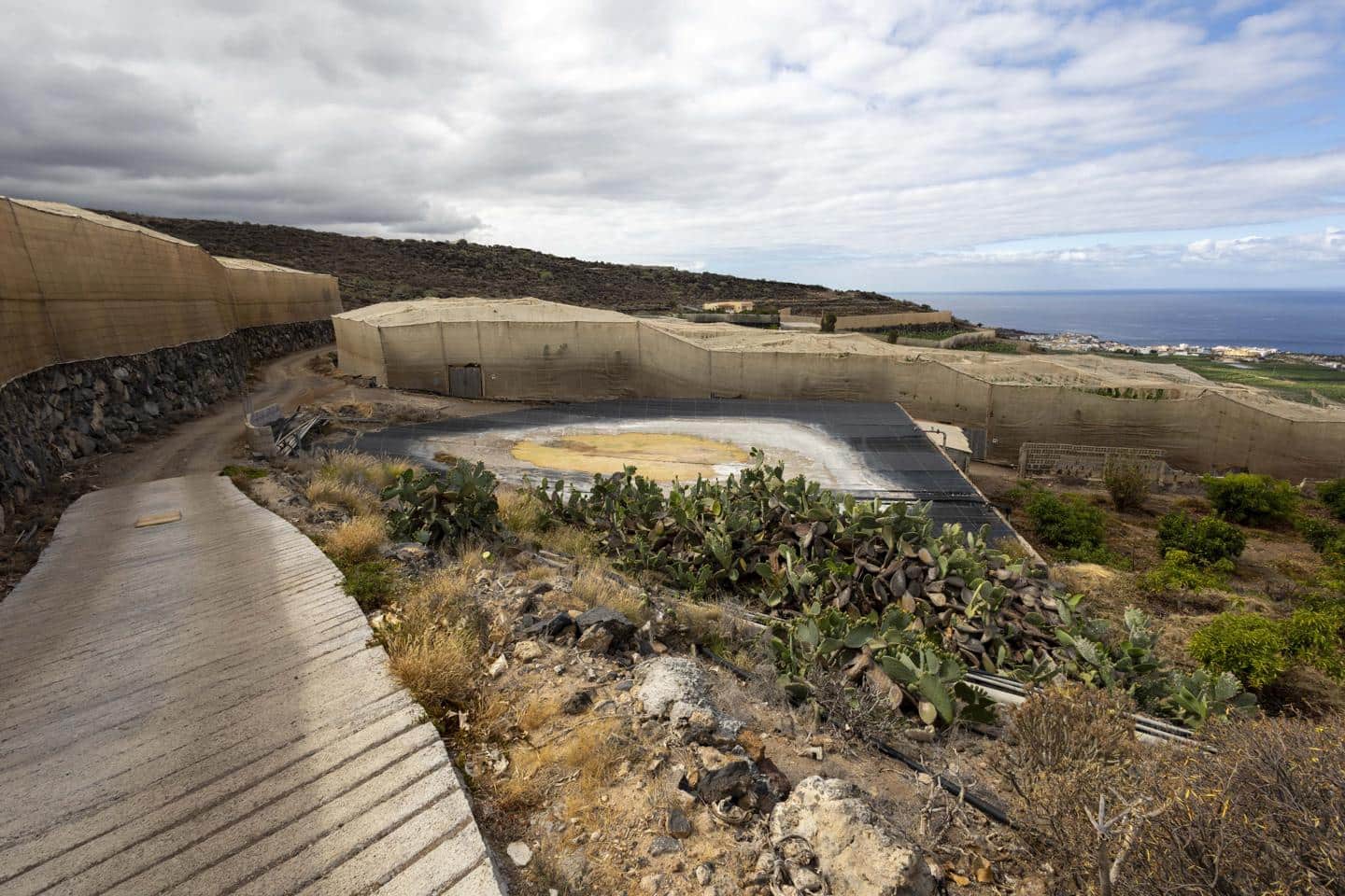 Grunde uden byggetilladelser til salg i Guia de Isora - € 990.000 (Ref: 8372331)