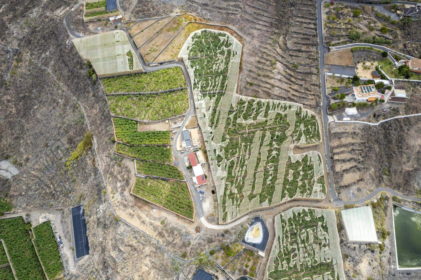 Grunde uden byggetilladelser til salg i Guia de Isora - € 990.000 (Ref: 8372331)