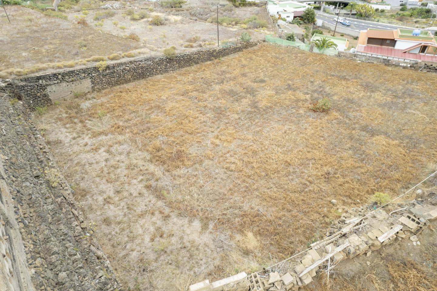 Ubebygd land til salgs i Icod de los Vinos - € 530 000 (Ref: 8374783)