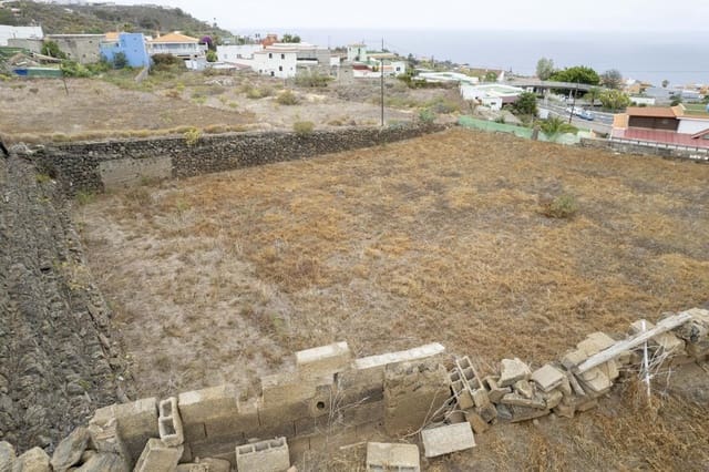 Teren niezagospodarowany na sprzedaż w Icod de los Vinos - 530 000 € (Ref: 8374783)