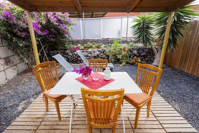 16 soveværelse Bungalow til salg i Poris de Abona, Arico med swimmingpool - € 1.900.000 (Ref: 8517195)