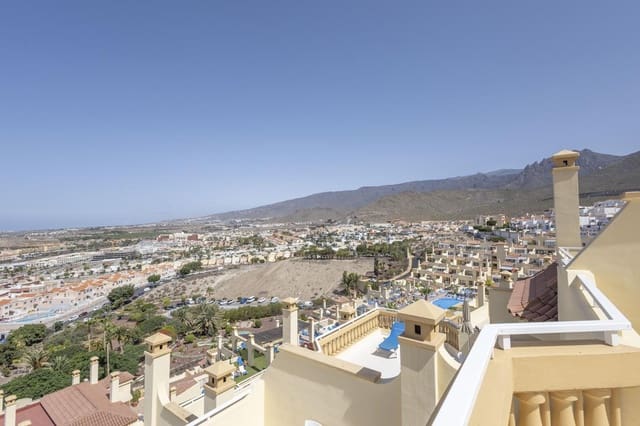 2 bedroom Flat for sale in Torviscas Centro y Alto, Adeje with pool - € 330,000 (Ref: 8537973)