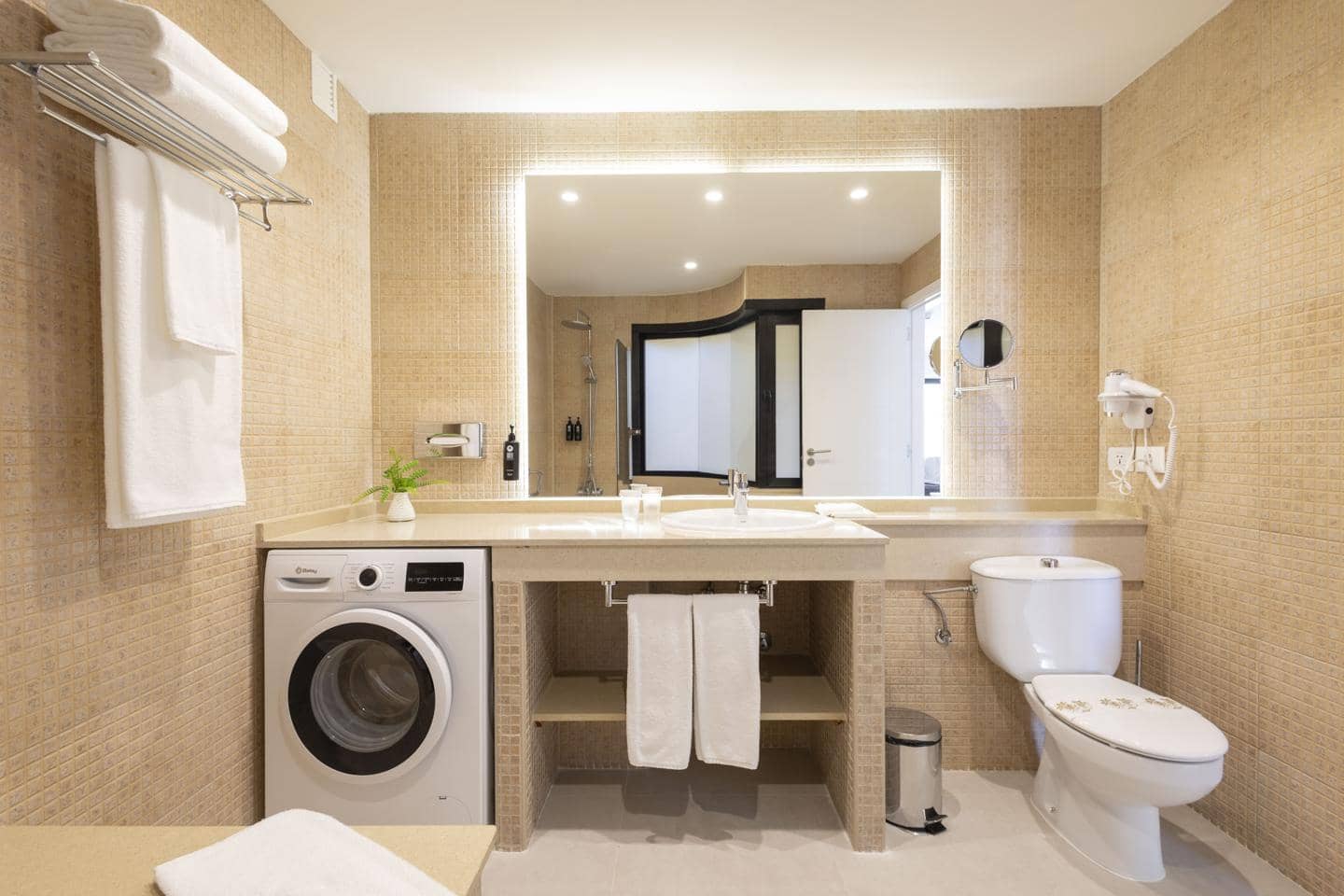 2 soveværelse Lejlighed til salg i Adeje med swimmingpool - € 330.000 (Ref: 8537973)