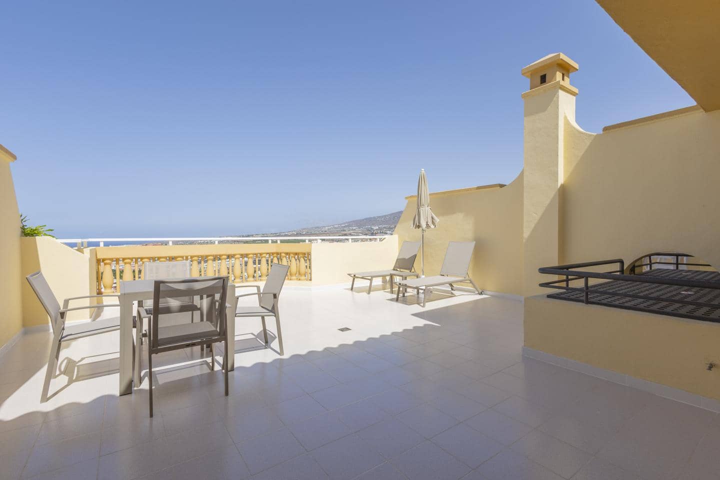 1 soveværelse Lejlighed til salg i Adeje med swimmingpool - € 265.000 (Ref: 8537974)