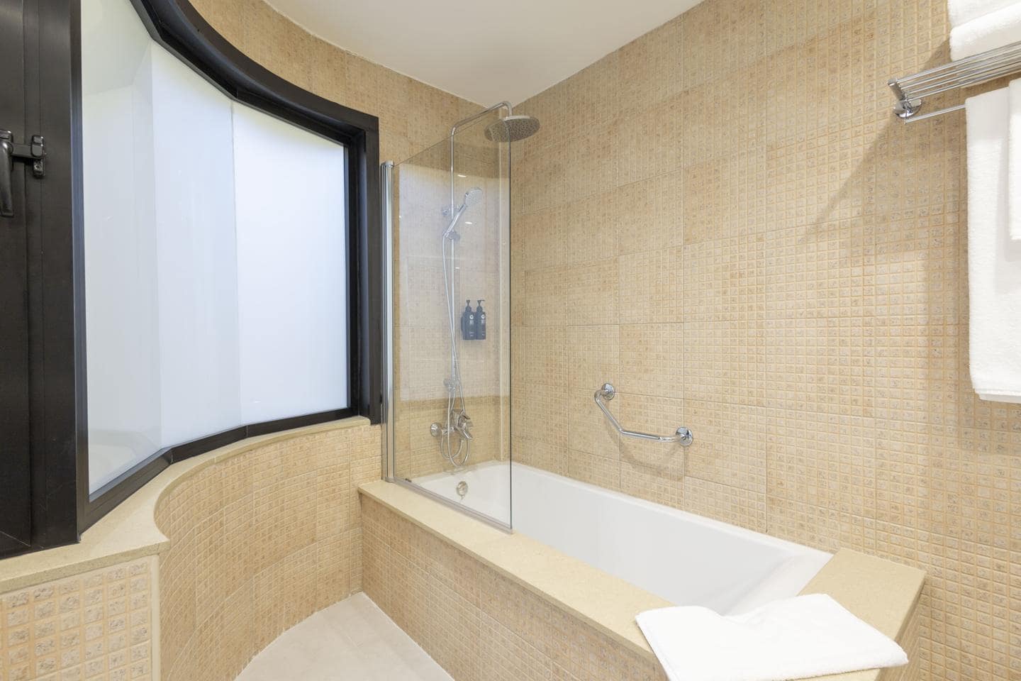 1 soveværelse Lejlighed til salg i Adeje med swimmingpool - € 265.000 (Ref: 8537974)