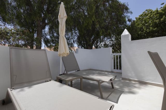 1 sovrum Lägenhet till salu i San Miguel de Abona med pool - 185 000 € (Ref: 8541731)