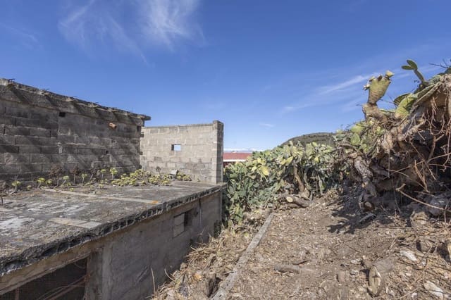 Ubebygd land til salgs i Tegueste - € 85 000 (Ref: 8562410)