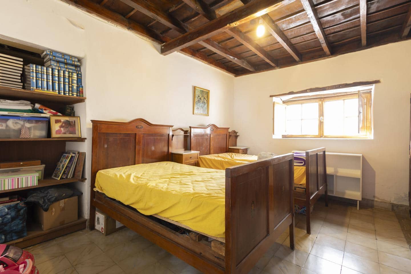 8 sypialnia Willa na sprzedaż w Arona z garażem - 600 000 € (Ref: 8611775)