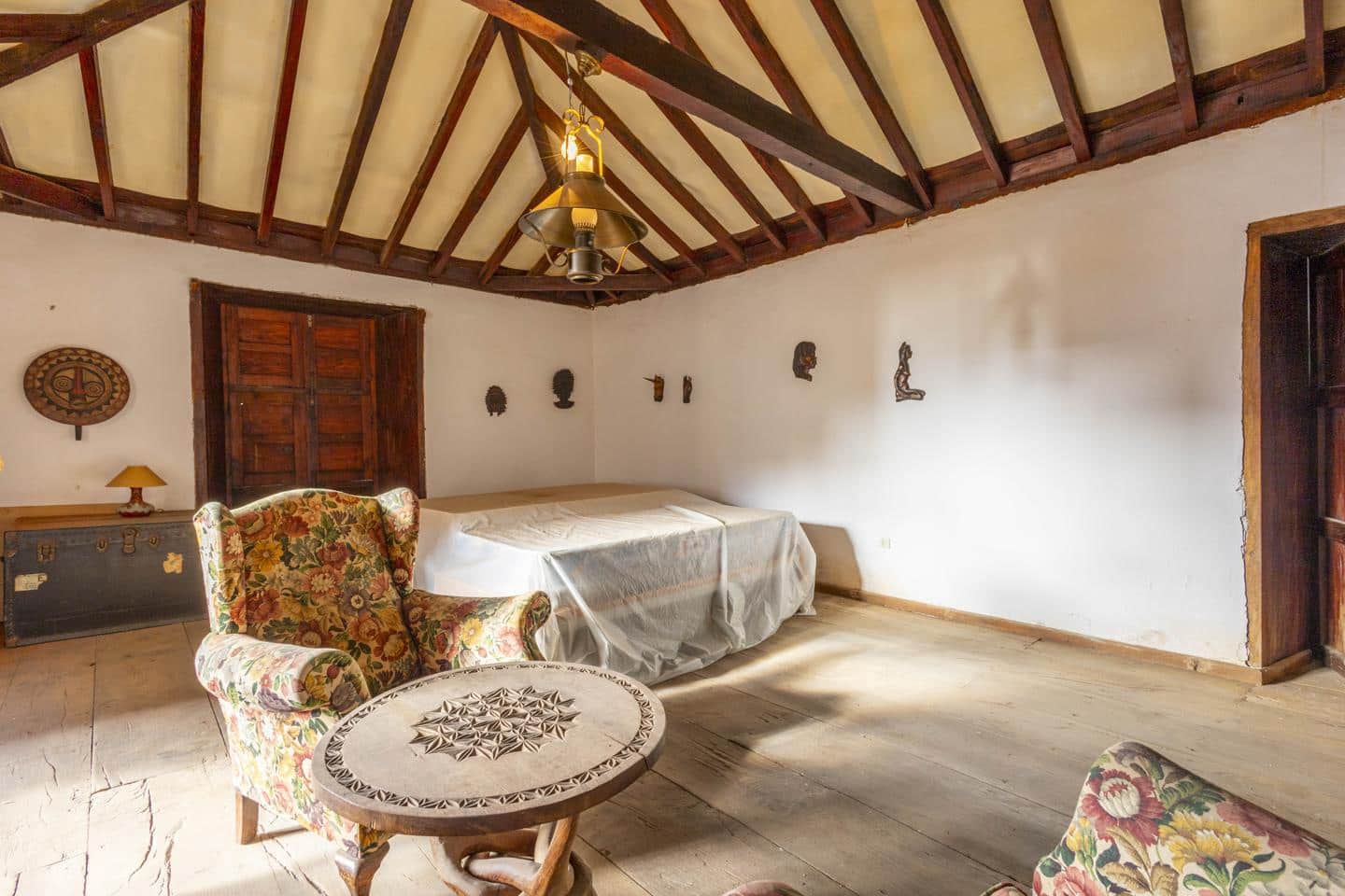 8 sypialnia Willa na sprzedaż w Arona z garażem - 600 000 € (Ref: 8611775)