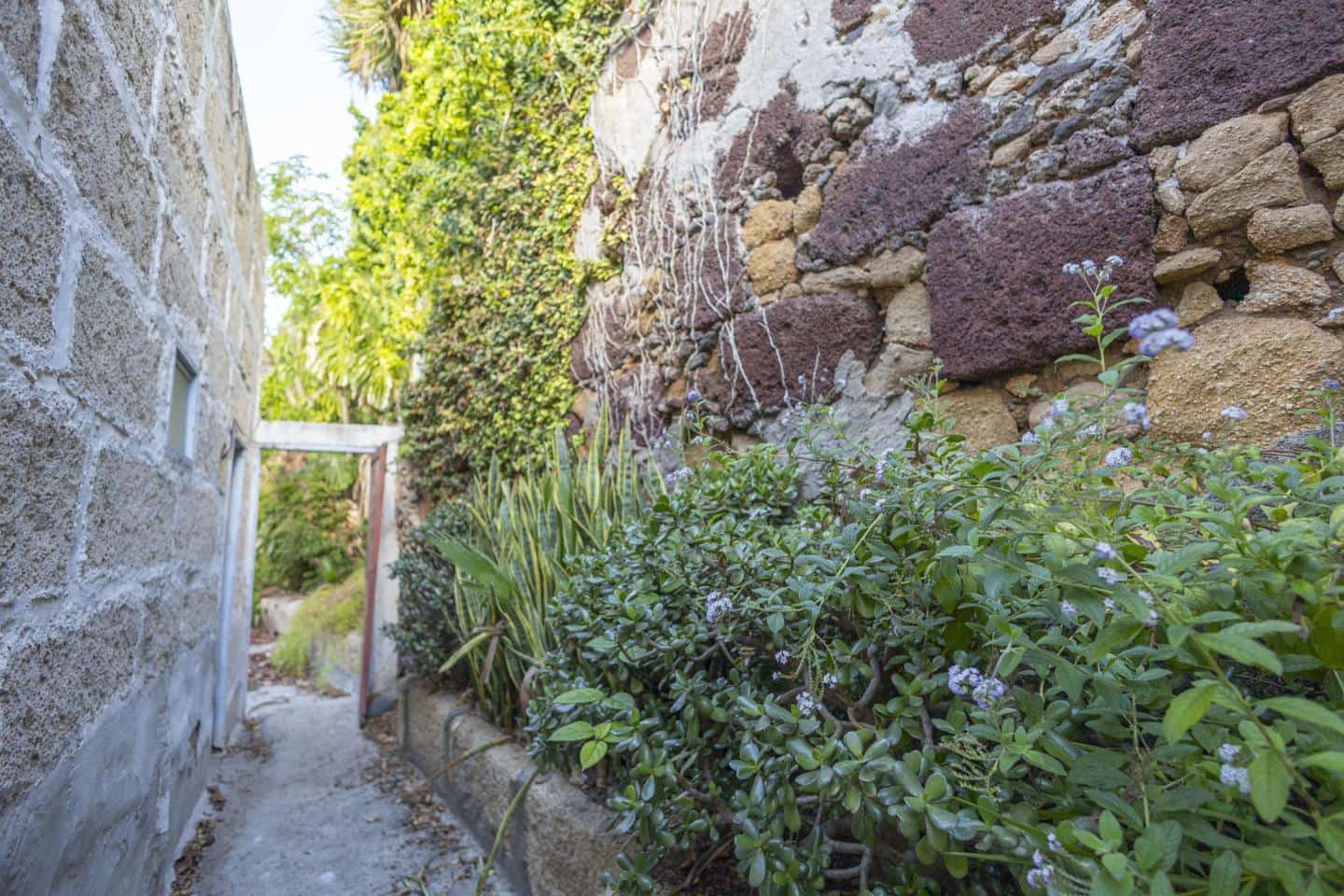 8 sypialnia Willa na sprzedaż w Arona z garażem - 600 000 € (Ref: 8611775)