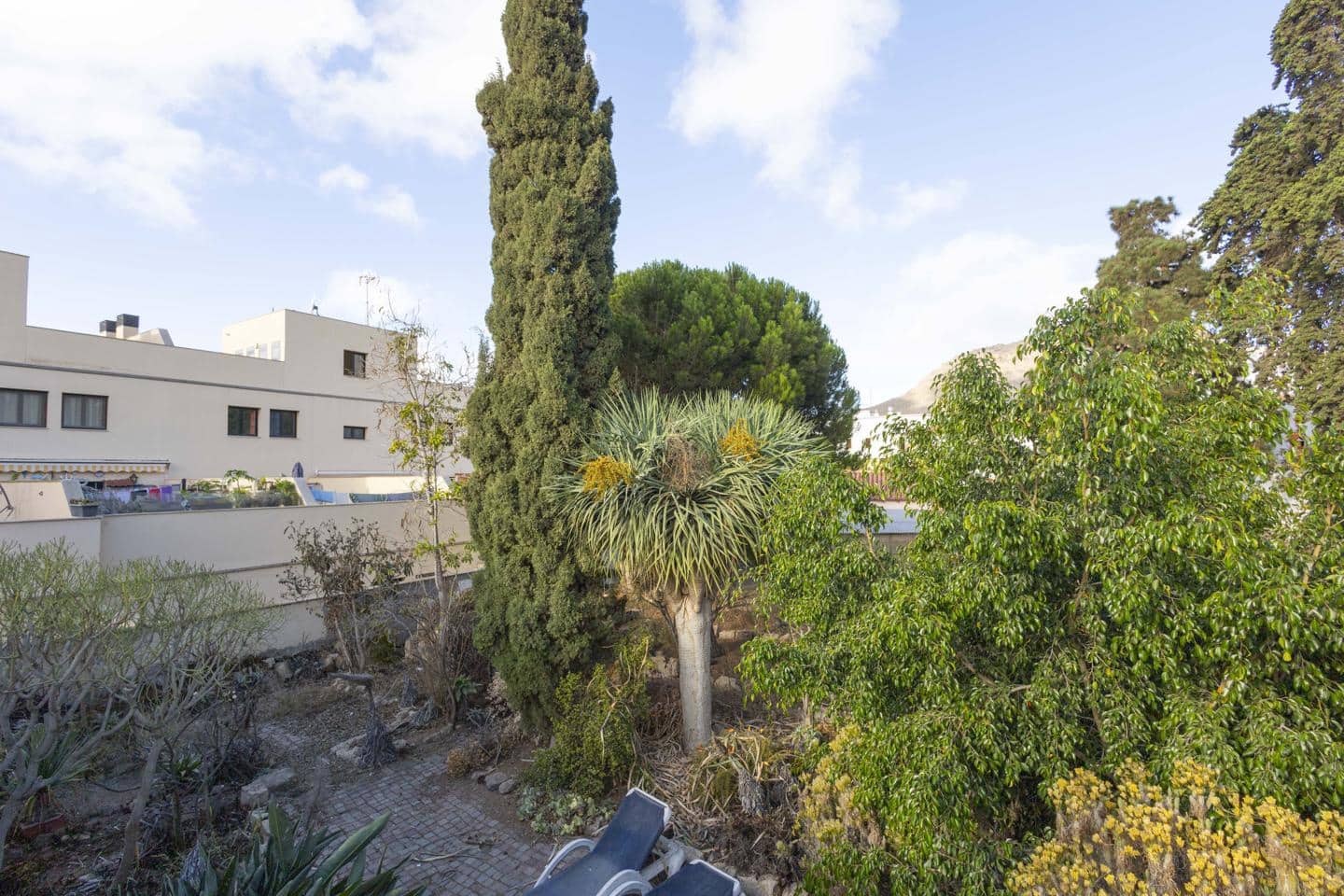 8 sypialnia Willa na sprzedaż w Arona z garażem - 600 000 € (Ref: 8611775)