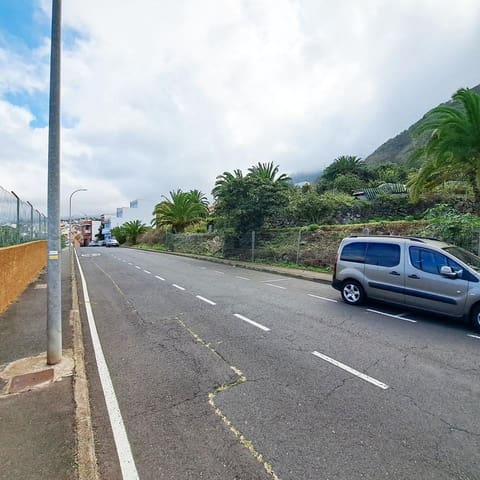 Undeveloped Land for sale in Los Realejos - € 400,000 (Ref: 8620678)