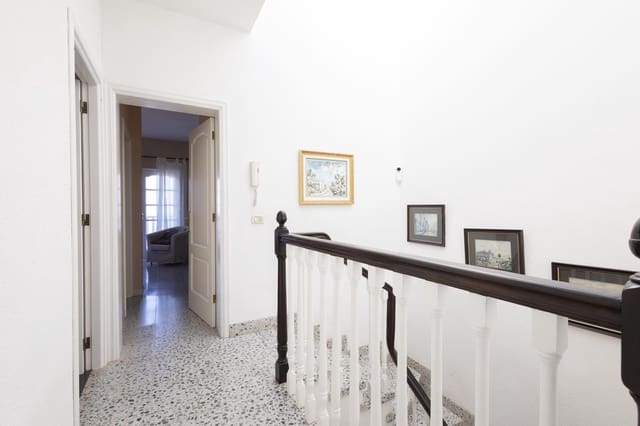 4 slaapkamer Villa te koop in El Sauzal met zwembad - € 590.000 (Ref: 8699257)