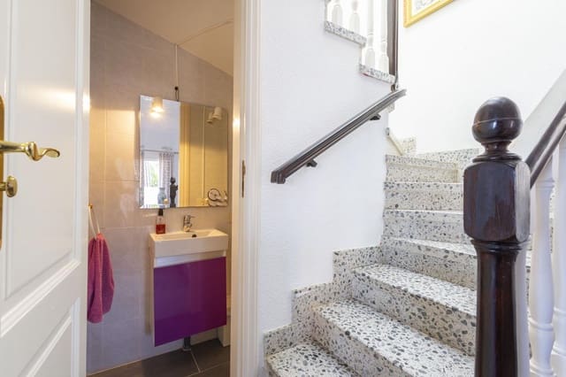 4 slaapkamer Villa te koop in El Sauzal met zwembad - € 590.000 (Ref: 8699257)