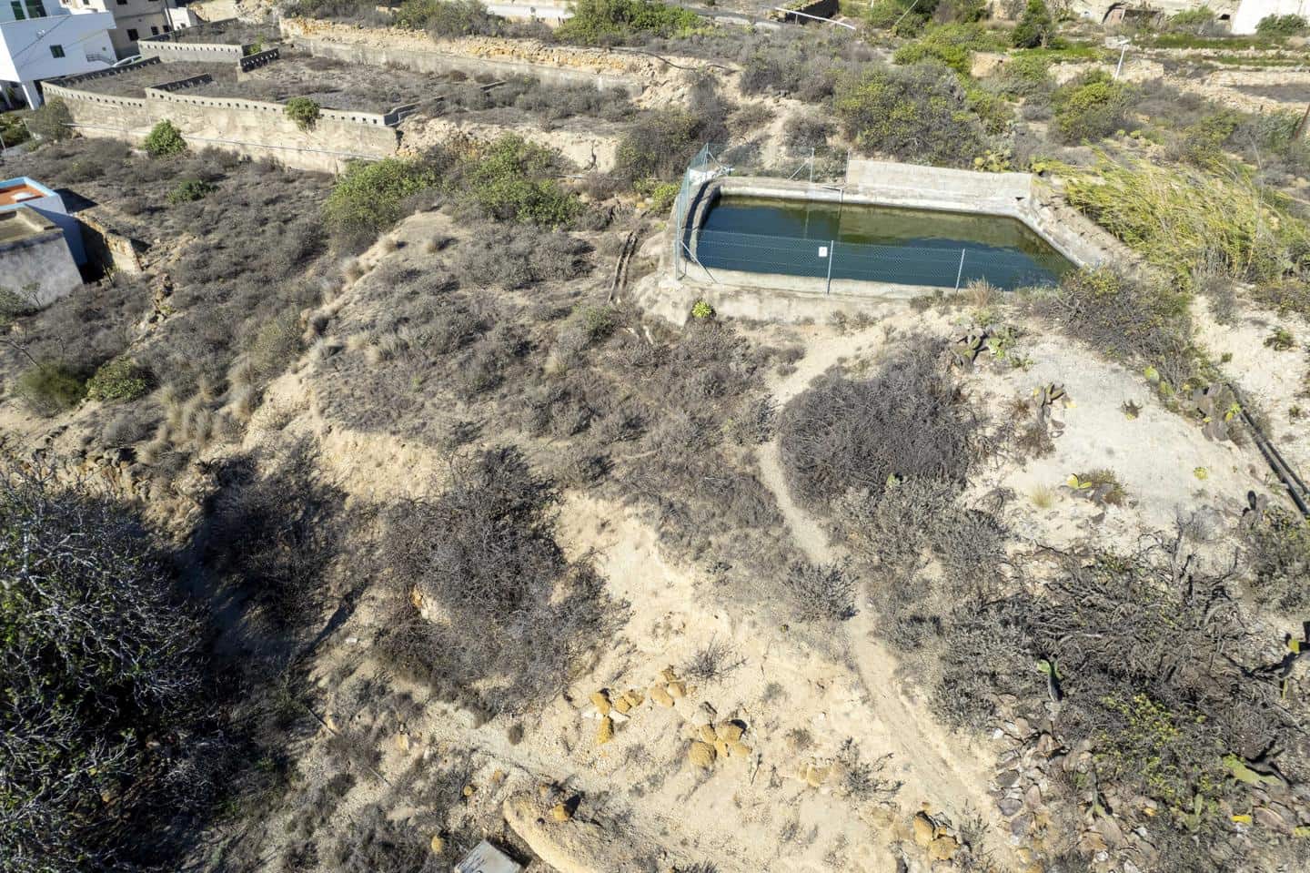 Grunde uden byggetilladelser til salg i Fasnia - € 60.000 (Ref: 8699258)