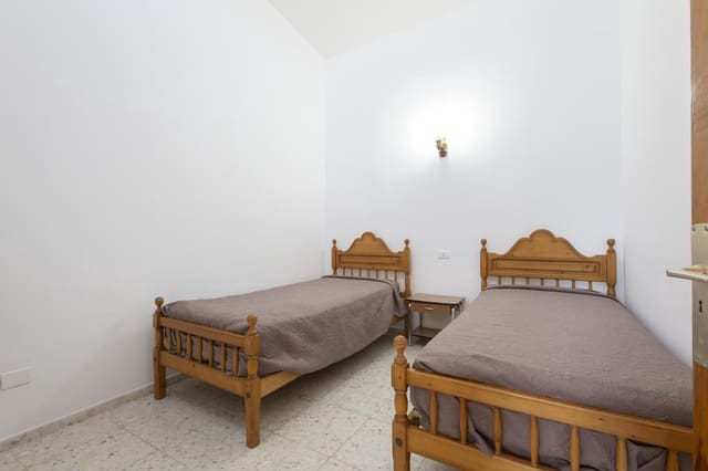 2 slaapkamer Bungalow te koop in Arico - € 249.000 (Ref: 8705341)