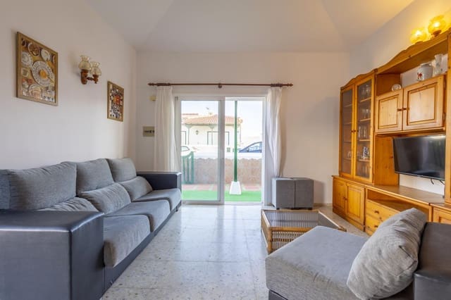 2 slaapkamer Bungalow te koop in Arico - € 249.000 (Ref: 8705341)