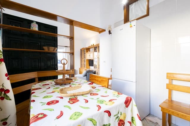 2 slaapkamer Bungalow te koop in Arico - € 249.000 (Ref: 8705341)