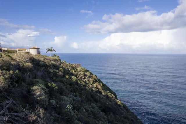 Ubebygd land til salgs i Santa Ursula - € 636 667 (Ref: 8762721)