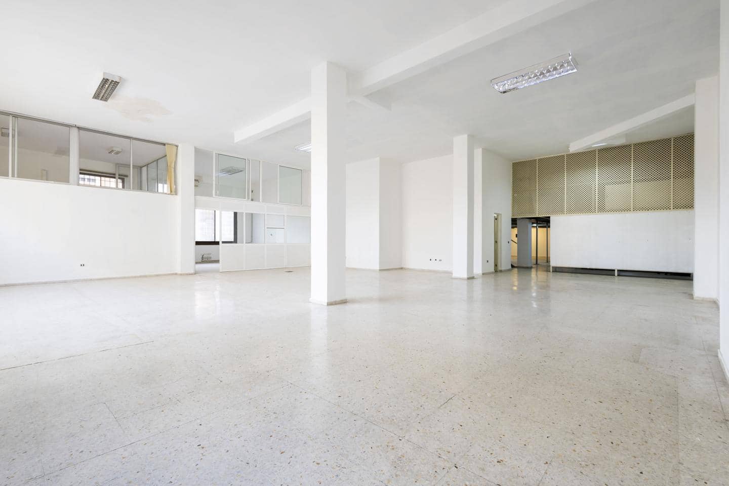 1 soveværelse Virksomhed til salg i San Cristobal de La Laguna - € 264.000 (Ref: 8788059)