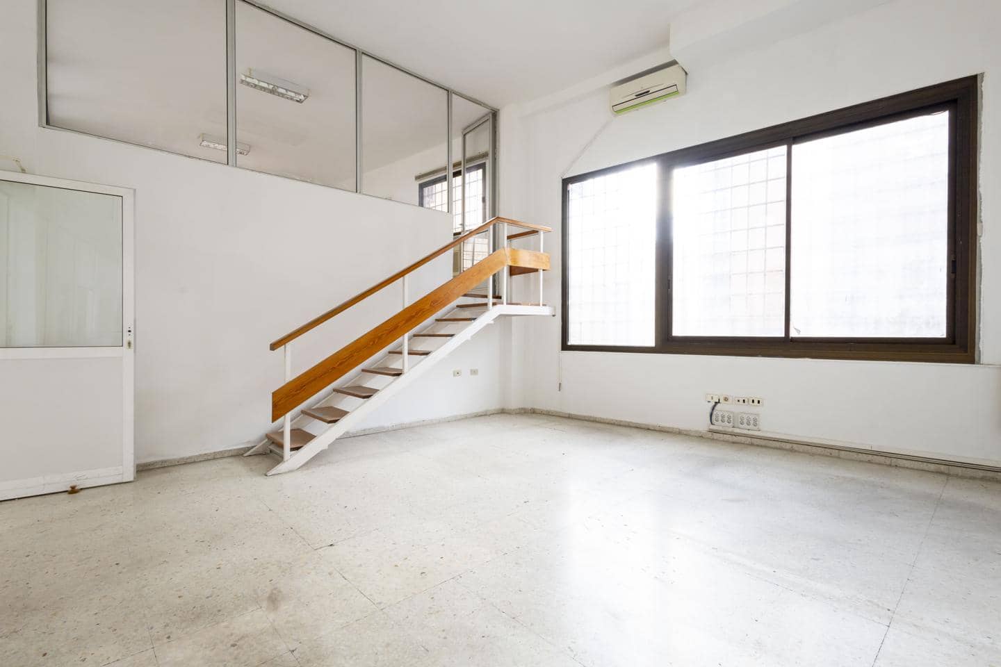 1 soveværelse Virksomhed til salg i San Cristobal de La Laguna - € 264.000 (Ref: 8788059)