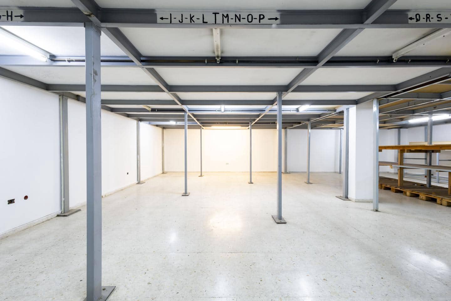 1 soveværelse Virksomhed til salg i San Cristobal de La Laguna - € 264.000 (Ref: 8788059)