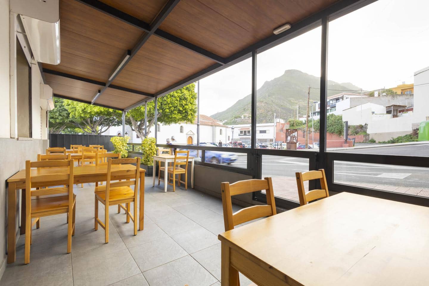 1 Zimmer Firma/Unternehmen zu vermieten in San Cristobal de La Laguna - 1.100 € (Ref: 8788790)