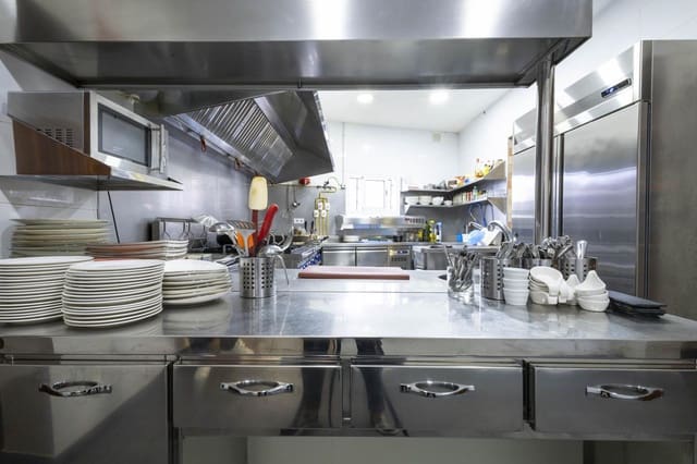 1 makuuhuone Yritys vuokrattavana paikassa San Cristóbal de La Laguna - 1 100 € (Ref: 8788790)