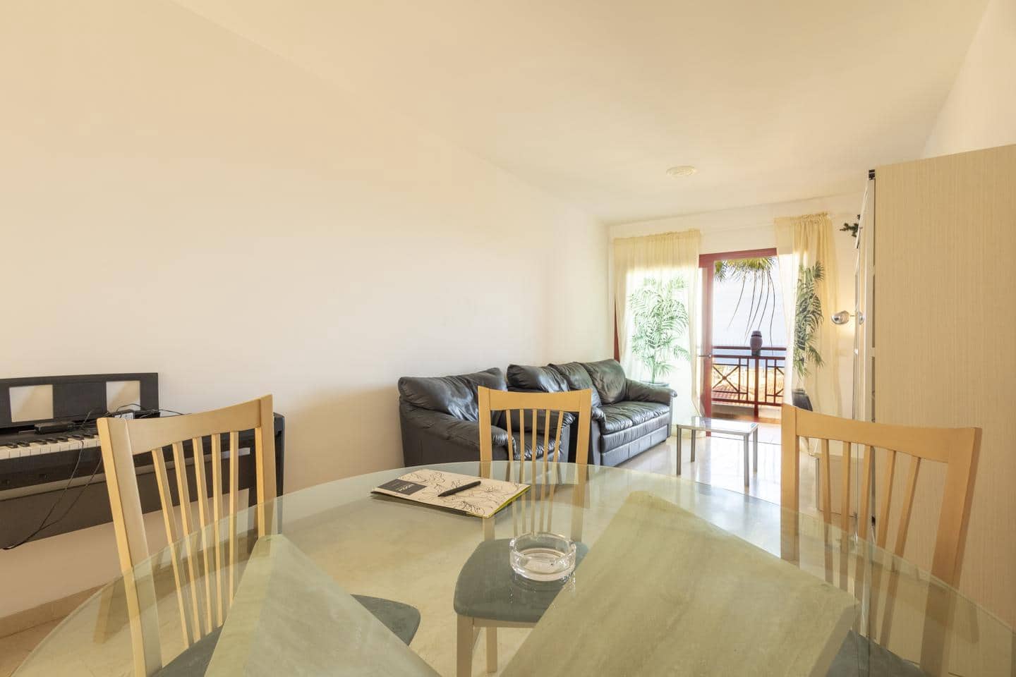 2 soveværelse Lejlighed til salg i Palm-Mar - € 389.000 (Ref: 8824462)