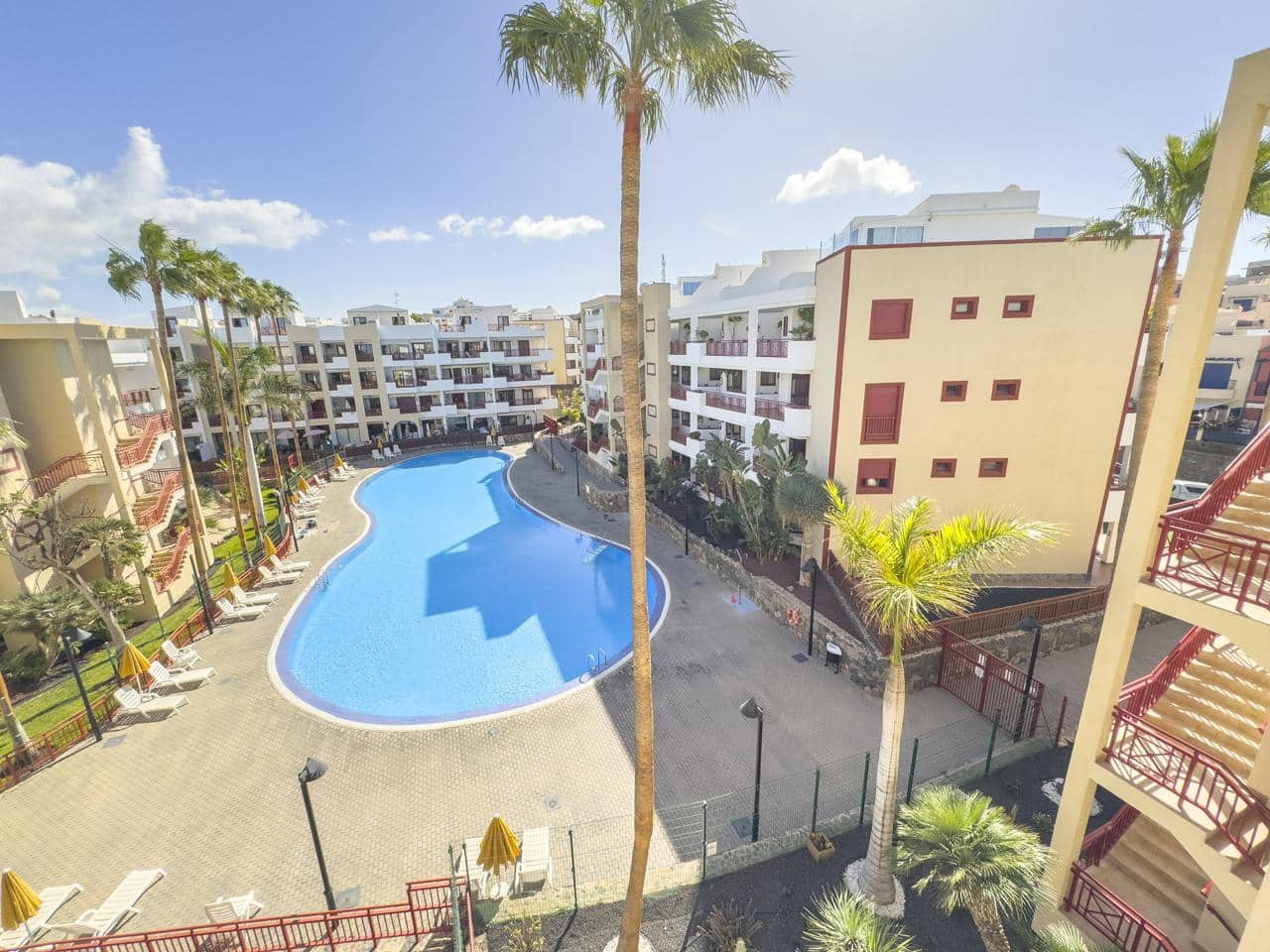 2 soveværelse Lejlighed til salg i Palm-Mar - € 389.000 (Ref: 8824462)