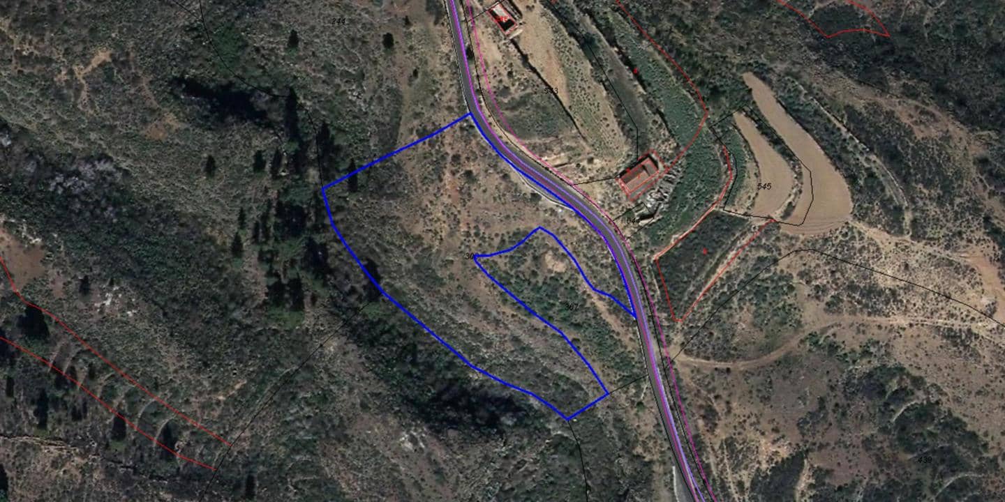 Grunde uden byggetilladelser til salg i Arico - € 24.000 (Ref: 8840499)