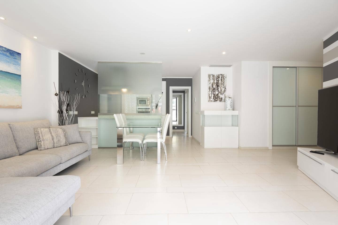 2 bedroom Flat for sale in Arona - € 459,000 (Ref: 8886876)