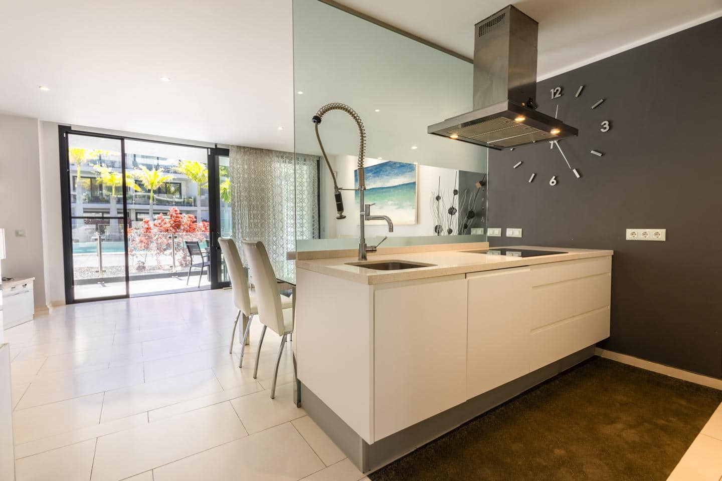 2 bedroom Flat for sale in Arona - € 459,000 (Ref: 8886876)