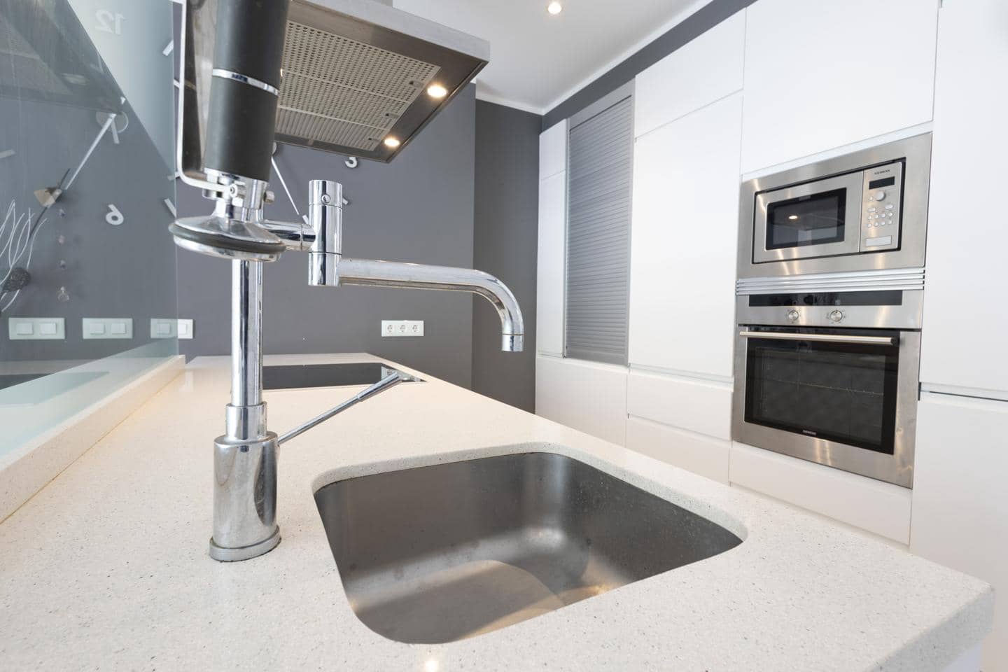 2 bedroom Flat for sale in Arona - € 459,000 (Ref: 8886876)