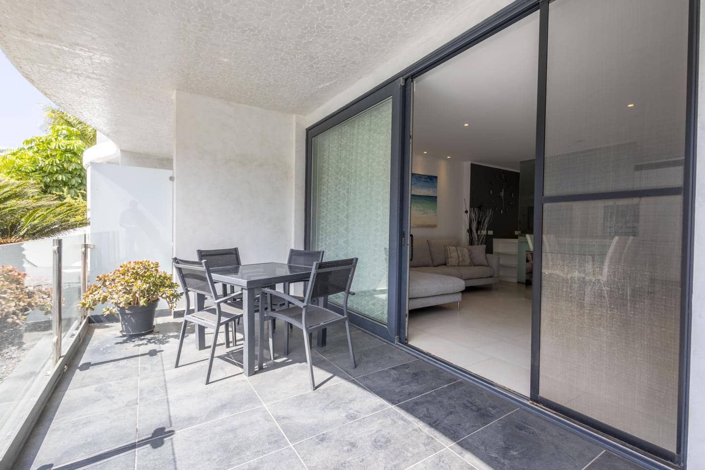 2 bedroom Flat for sale in Arona - € 459,000 (Ref: 8886876)