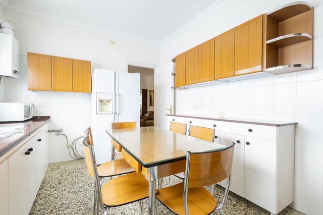 4 slaapkamer Flat te koop in San Cristóbal de La Laguna - € 440.000 (Ref: 8931155)