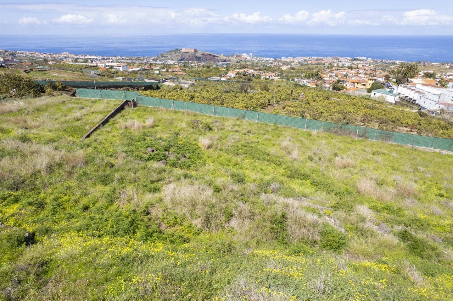 Grunde uden byggetilladelser til salg i Santa Cruz de Tenerife - € 39.999 (Ref: 8952322)