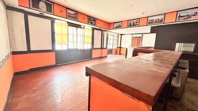 1 soveværelse Virksomhed til salg i San Cristóbal de La Laguna - € 145.000 (Ref: 8977400)