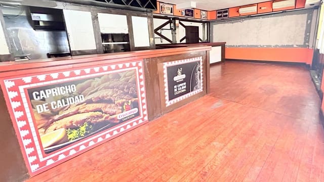 1 soveværelse Virksomhed til salg i San Cristóbal de La Laguna - € 145.000 (Ref: 8977400)