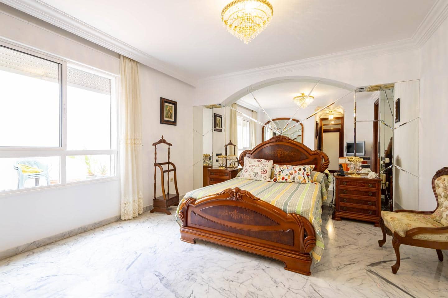 4 chambre Appartement à vendre à Santa Cruz de Tenerife - 539 750 € (Ref: 9004427)