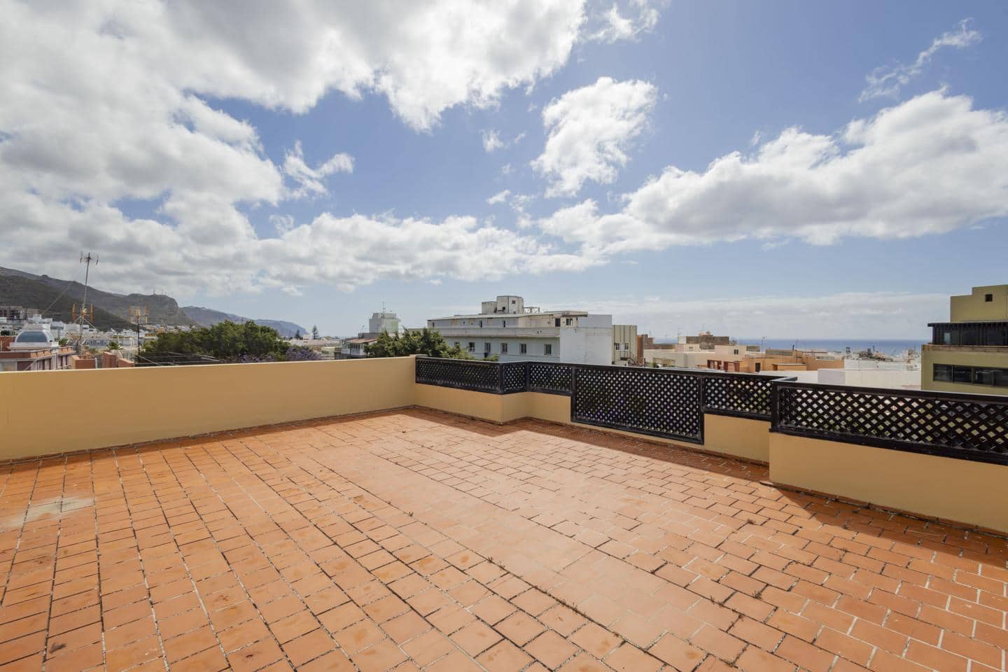 4 chambre Appartement à vendre à Santa Cruz de Tenerife - 539 750 € (Ref: 9004427)