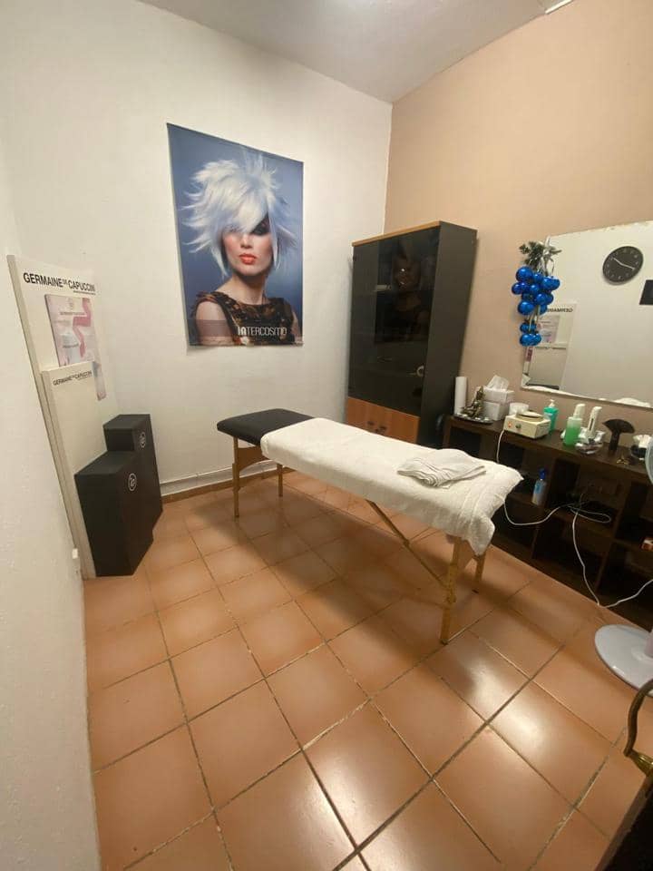 1 soverom Bedrift til salgs i Parque de la Reina - € 12 000 (Ref: 9041037)