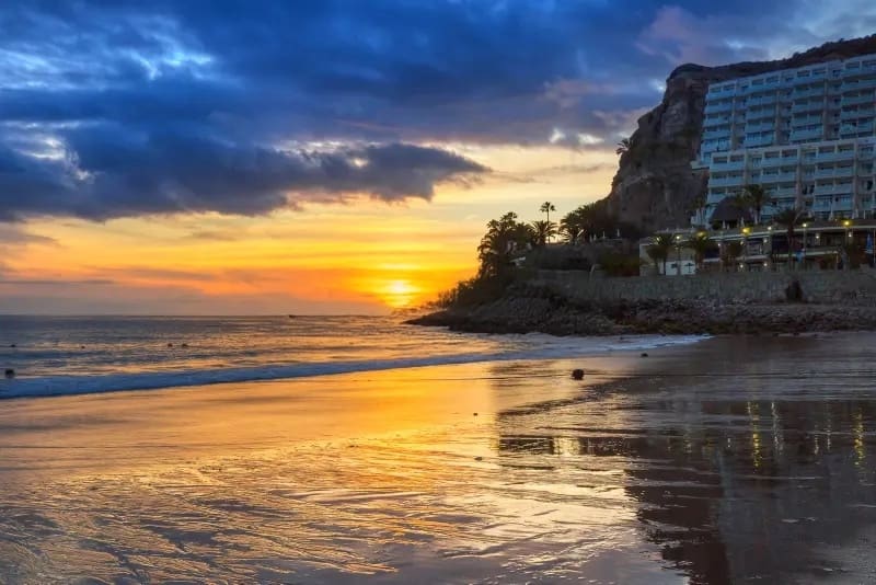 Grunde uden byggetilladelser til salg i Taurito - € 700.000 (Ref: 9041616)