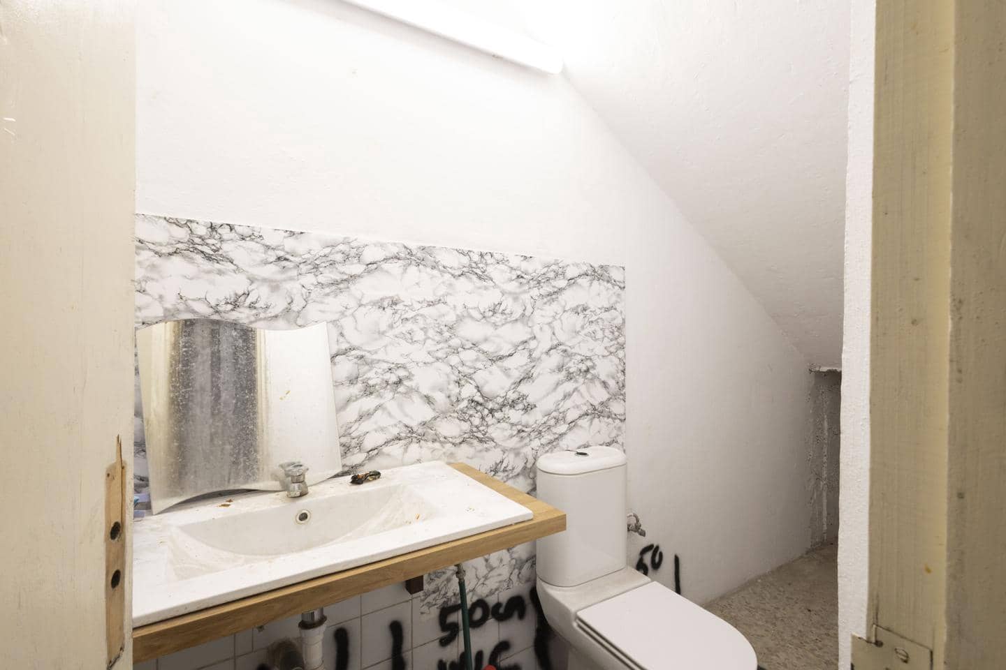 1 bedroom Business for sale in Callao Salvaje - € 300,000 (Ref: 9066624)