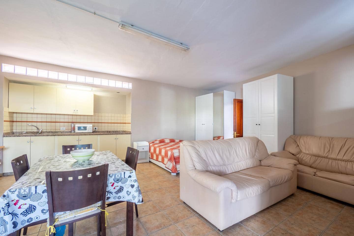 9 soveværelse Villa til salg i Moya - € 798.000 (Ref: 9066625)